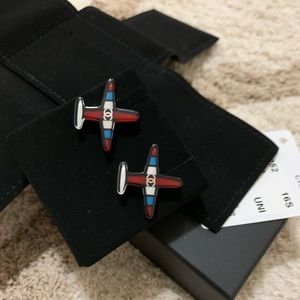 Authentic 💯% Chanel earrings airplane collection